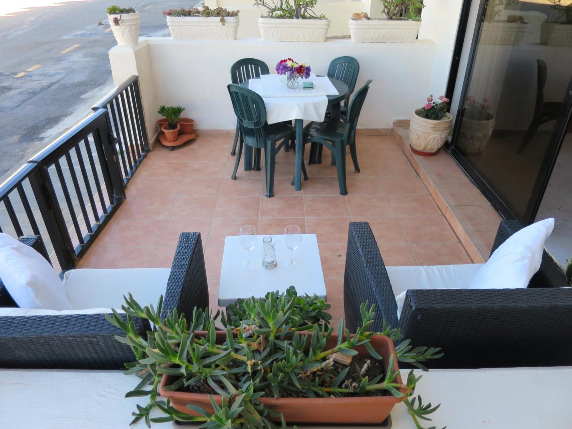 Seafront Maisonette Ocean Views & Terrace Mellieħa Buitenkant foto