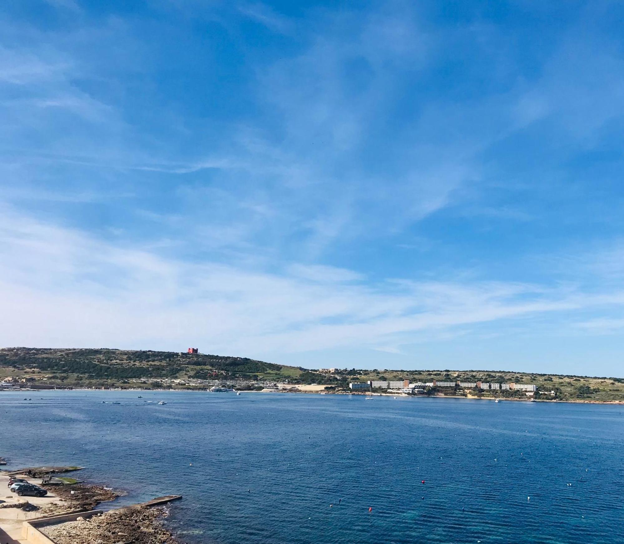 Seafront Maisonette Ocean Views & Terrace Mellieħa Buitenkant foto